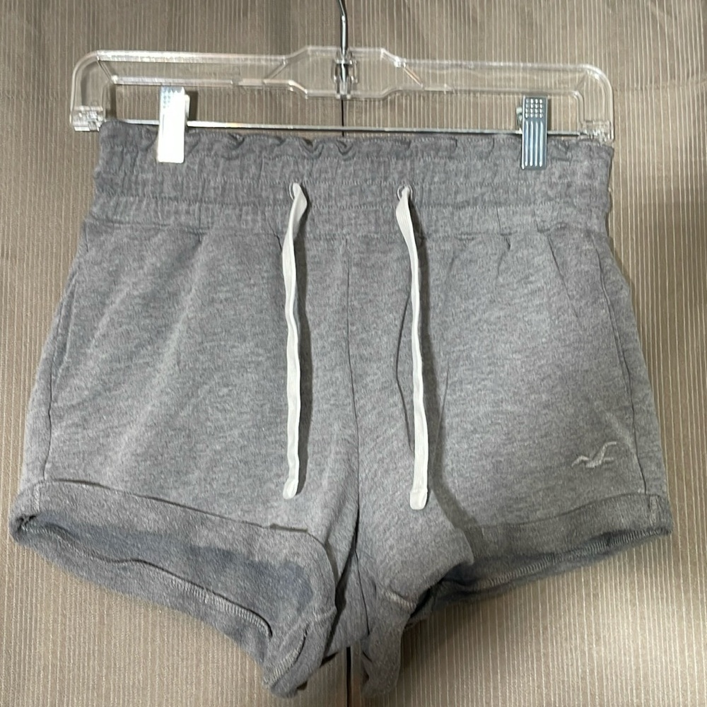 HOLLISTER Gray Sweat Shorts with Pockets